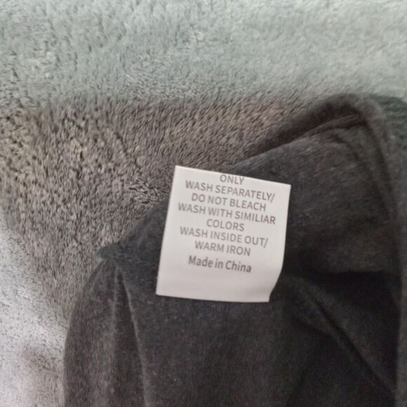 Hocus Pocus Women Small Tee Shirt Halloween - Picture 7 of 8